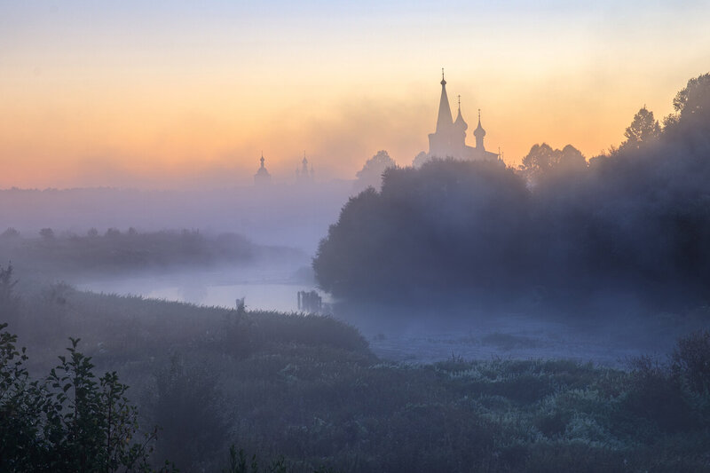 Туман на реке фото превью