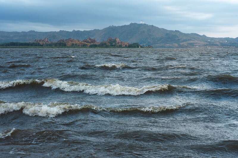 Ветреные этюды на Колыванском озере… Windy etudes on Kolyvanskoye Lake... фото превью