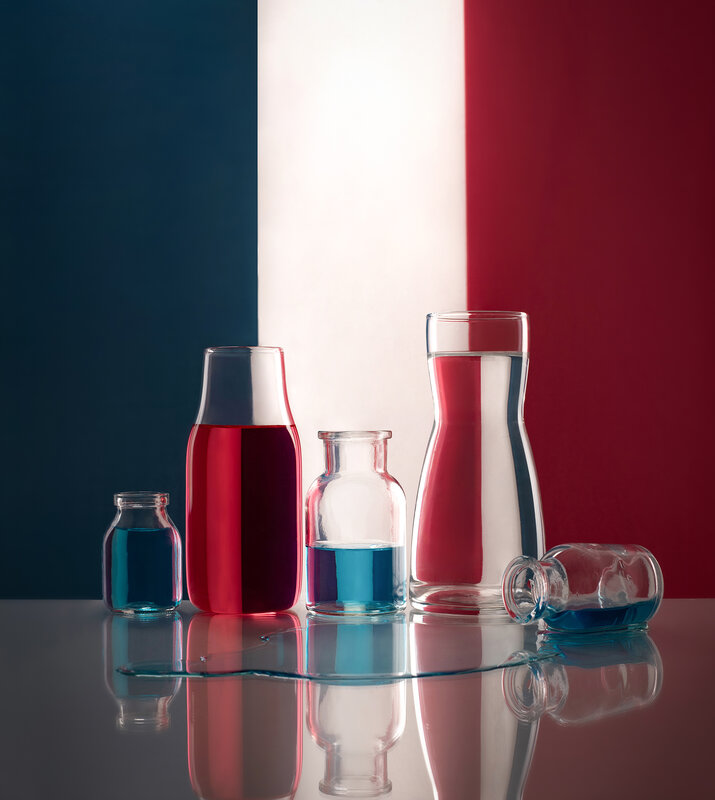 Still life, colors, glass, reflection, light, conceptual Reflection фото превью