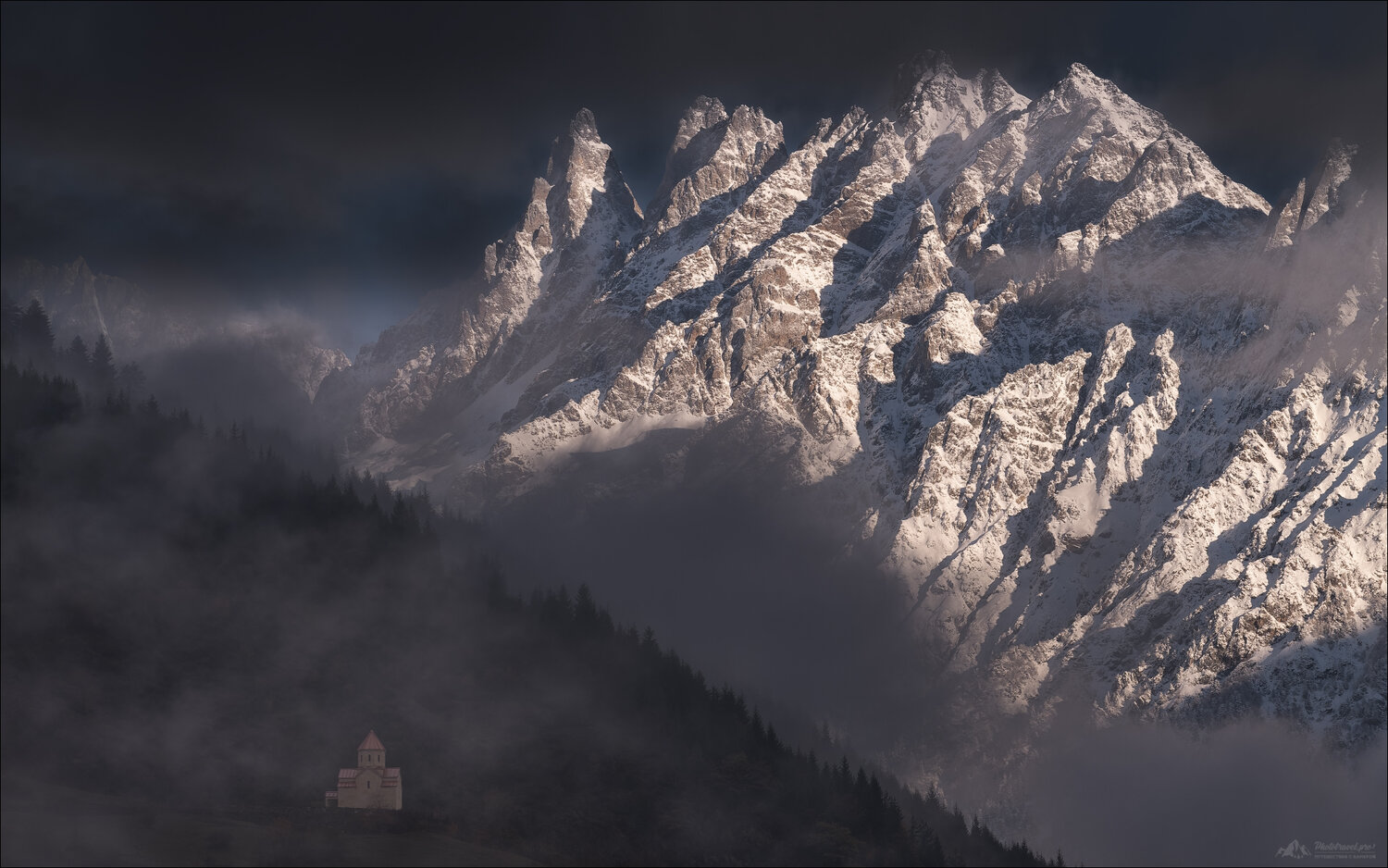 svaneti, georgia, mestia, грузия, верхняя сванетия, фототур в грузию, местиа, местия, фототуры осень 2026, Влад Соколовский
