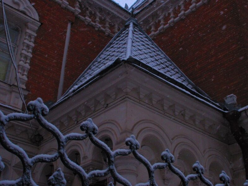 gothicarchitecture, darkacademia, wintermoscow, moodyphotography, streetphotography, готическаяархитектура, зимняямосква, атмосферноефото Portfolio nom9hem 2026-09-07 фото превью