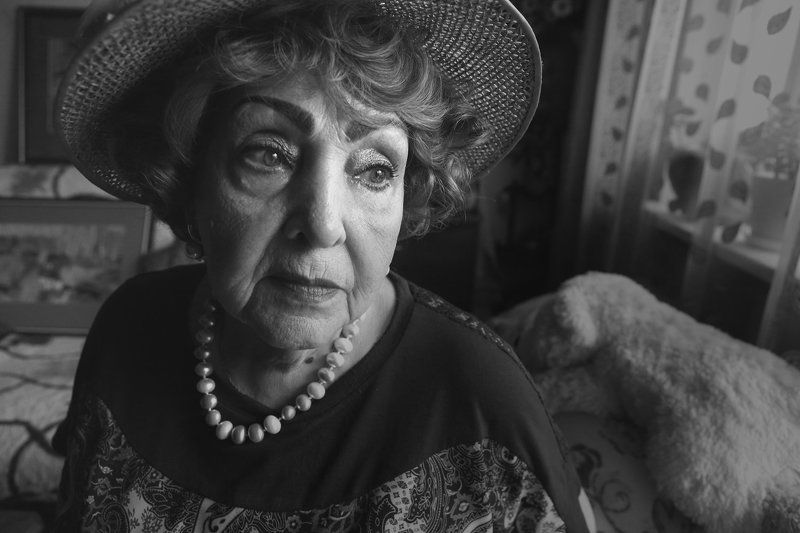 портрет чб, портрет эдуард басов, фотограф мытищи чб Портрет Художника Авериной И И фото превью