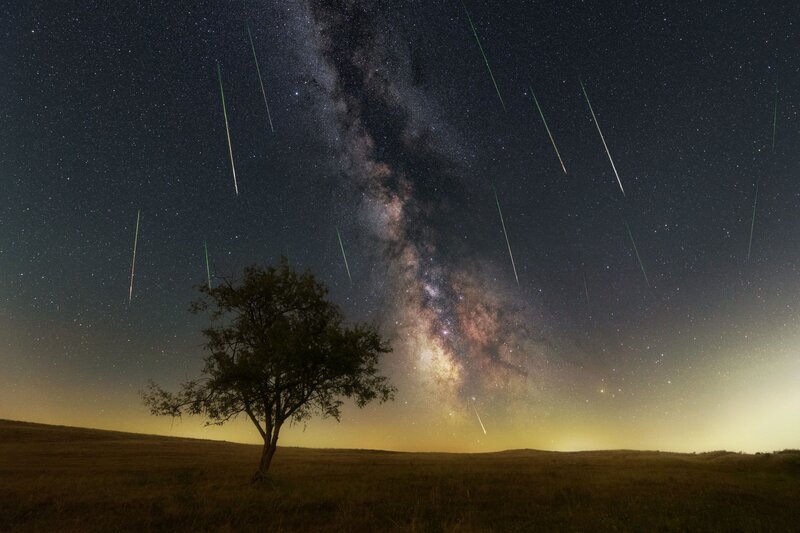 Perseids, meteor, night, sky, milky way, long exposure, meteor shower, stars, nebula The night of Perseids фото превью