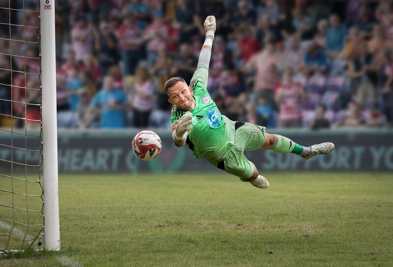sports, sports_photography, football At full stretch фото превью