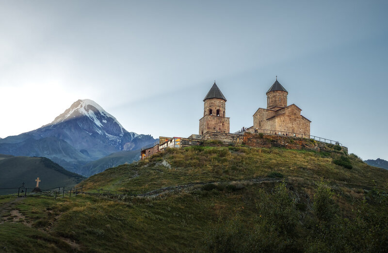 кавказ, грузия, georgia, гора, казбек, казбеги, гергети, храм В последних лучах фото превью