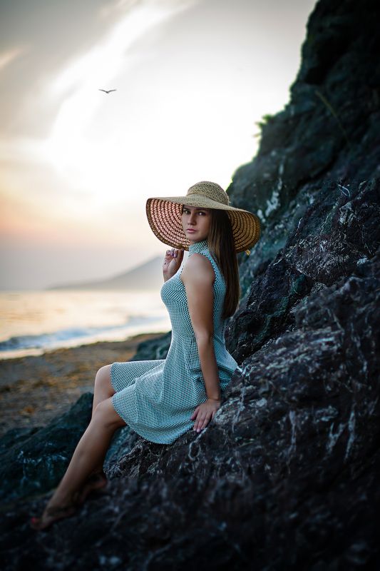 Портрет Евгения Море пляж закат Горы Nikon На закате дня фото превью