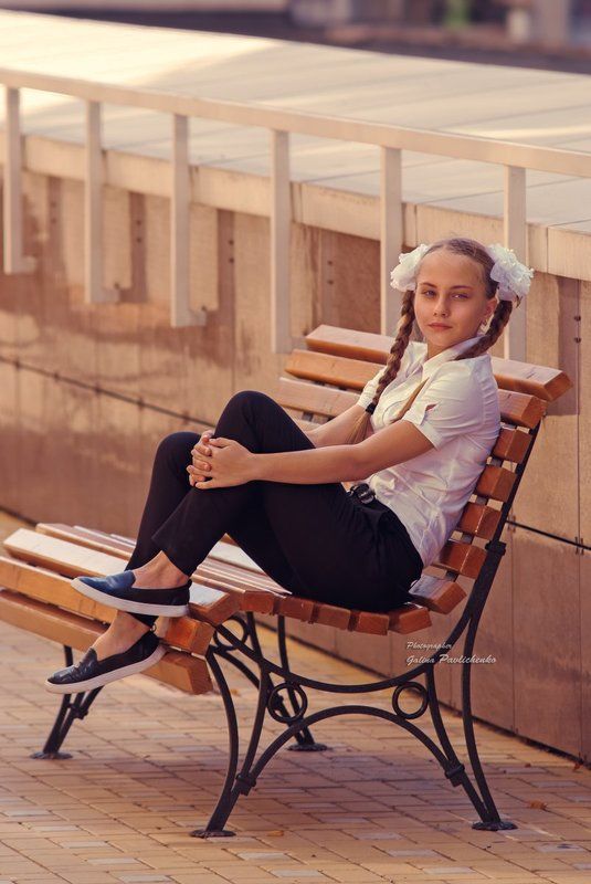 бантики, девочка, косички, подросток, школа, школьная форма, школьница Школьница 2 фото превью