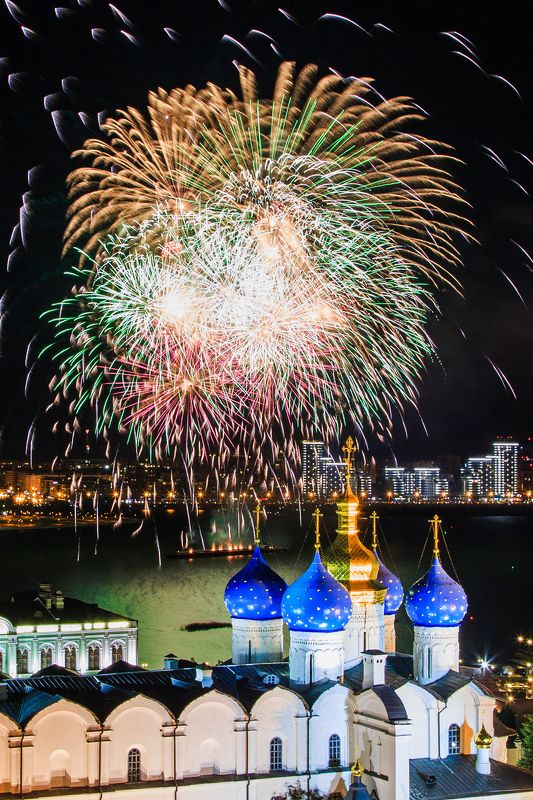 Салют Казань Россия татарстан  Салют в честь дня города Казань фото превью