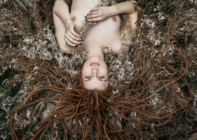 девушка портрет весушки рыжая лицоо глаза волосы сказка   фото превью