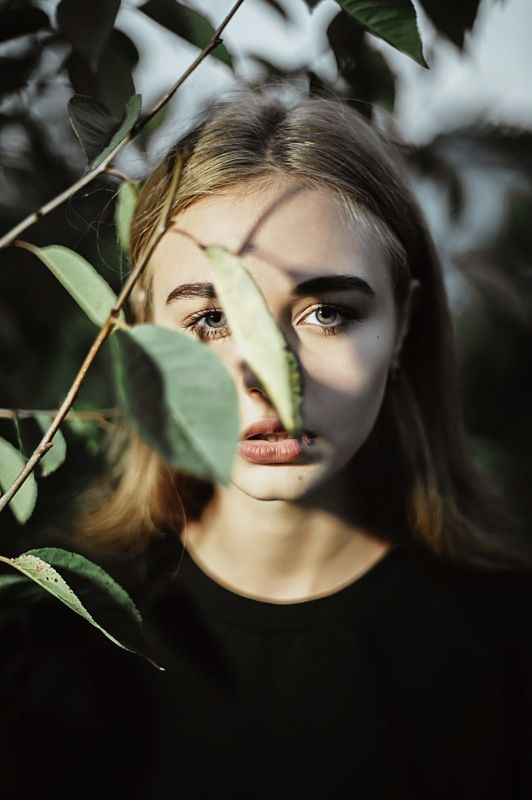 Портрет девушка 35mm 50mm 1.4   фото превью