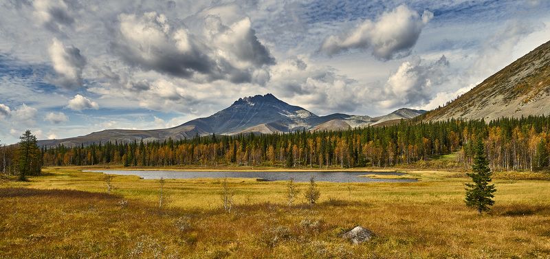 пейзаж гора озеро осень приполярный Урал sony a7r Манарага фото превью