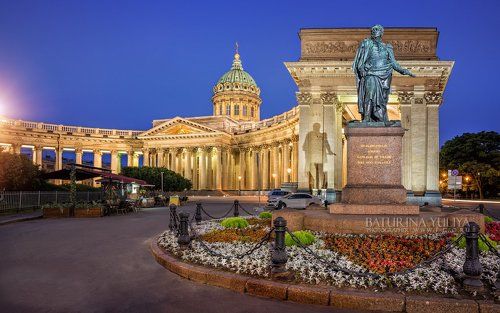 Памятник Барклаю у Казанского собора