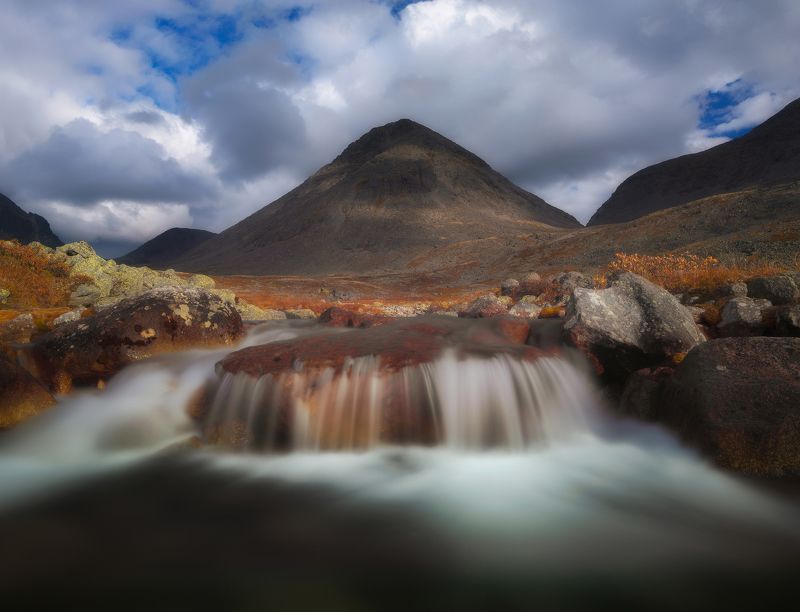 Седые усы хребта Поачвумчорр. фото превью