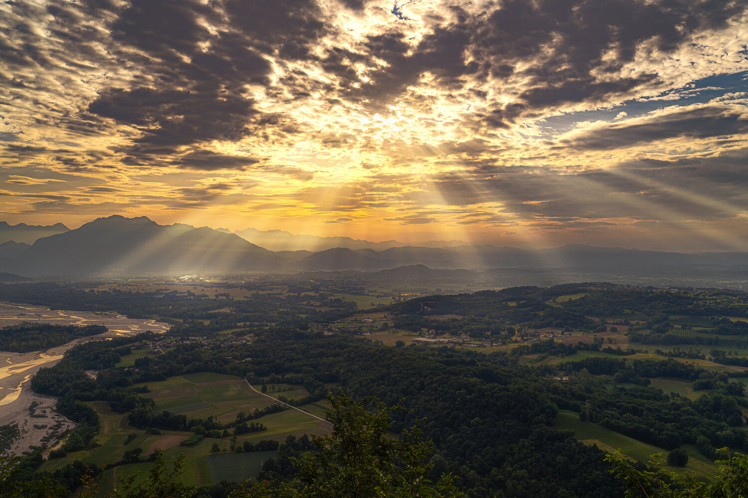@sunrise, sunrise, Andrea Mazz&ugrave;