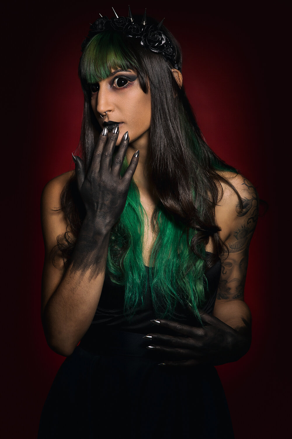 portrait, gothic, studio, fashion, green, hair, black, gloves, crown, red, background, dramatic, lighting, alternative, style, Rozman Erik