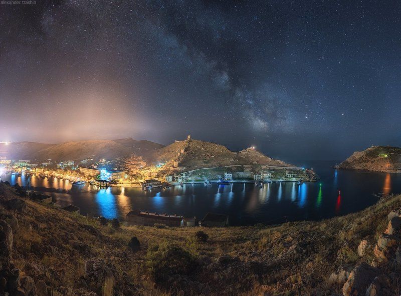 Балаклава, Крым, Крымские горы, Млечный путь, Ночной пейзаж, Пейзаж Summer Stars фото превью