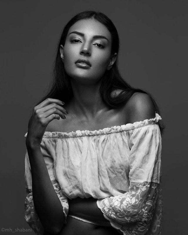 portrait, studio, model,  Mona фото превью