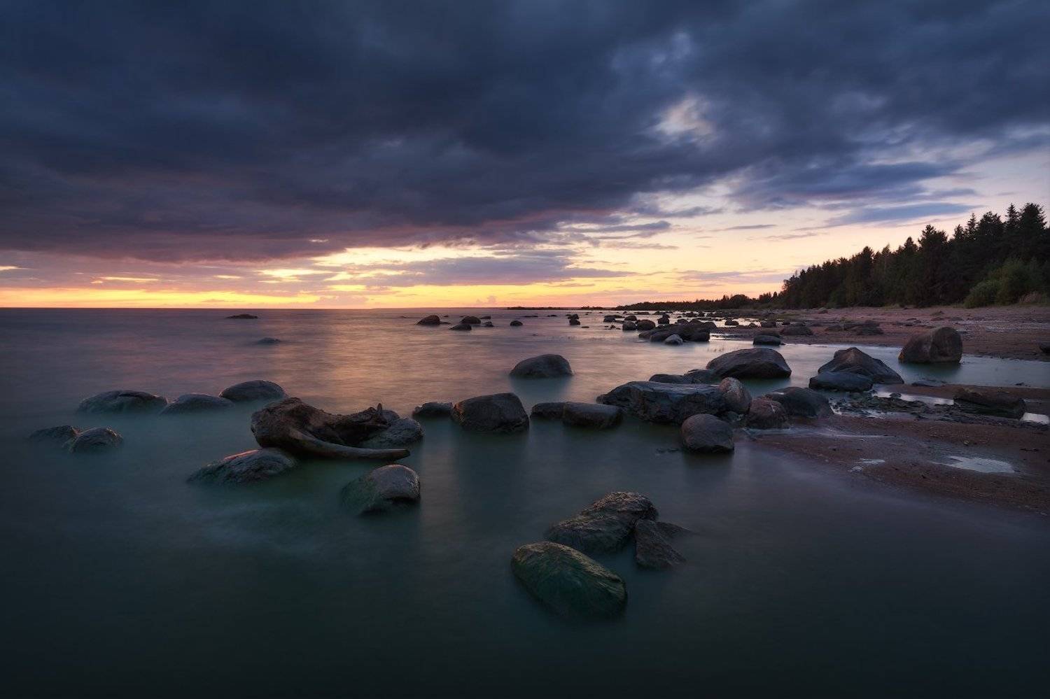 Landscape, Natgeo, National geographic, Nikon, Nikon D7100, Rybinsk Sea, Sigma10-20, Вода, Длинная выдержка, Закат, Камни, Небо, Пейзаж, Пейзажнаясъемка, Пейзажное фото, Россия, Рыбинское море, Сумерки, Ярославская область, Жмак Евгений