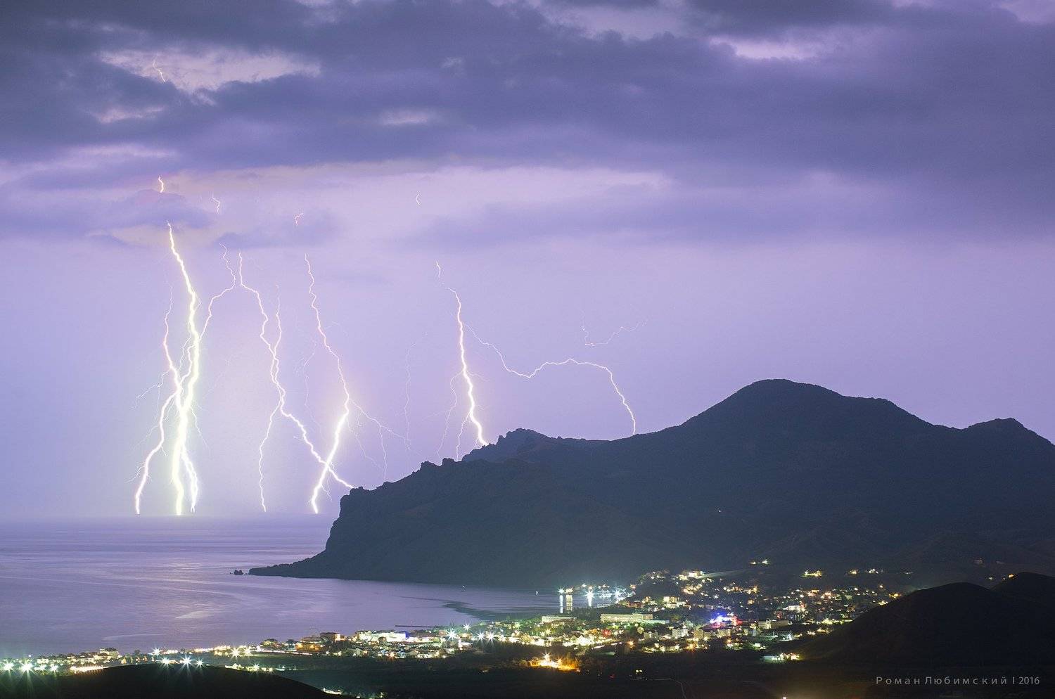 гроза, молния, ночь, пейзаж, красиво, крым, непогода, дождь, Роман Любимский