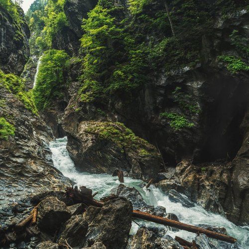 Альпийские ущелья