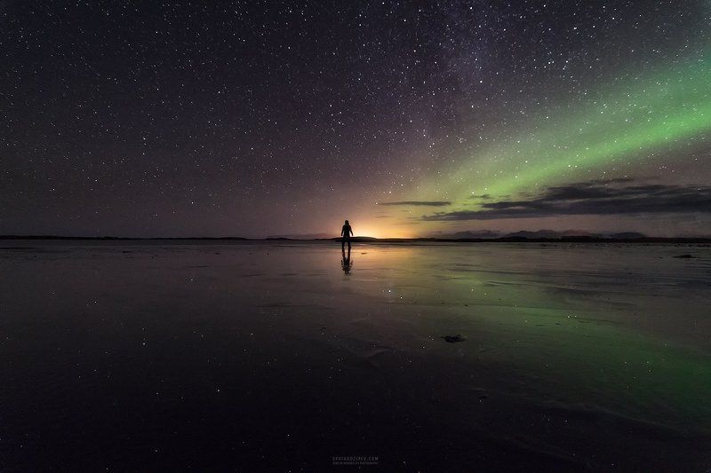 iceland, landscape, travel, person, silhouette, northern lights, aurora, night, stars, reflection We All Meet Somewhere фото превью