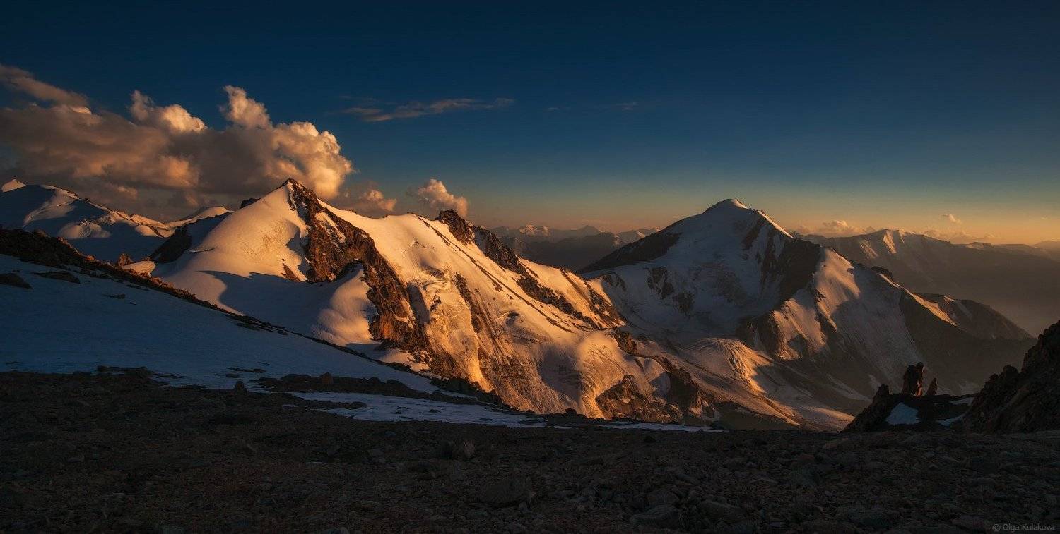 вершины, горы, пик локомотив, пик молодежный, пик советов, рассвет, утро, Ольга Кулакова