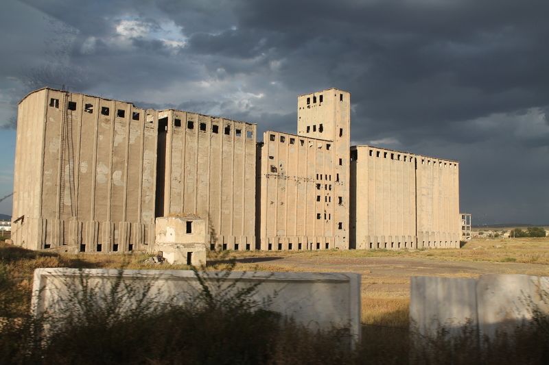 Заброшенный элеватор фото превью