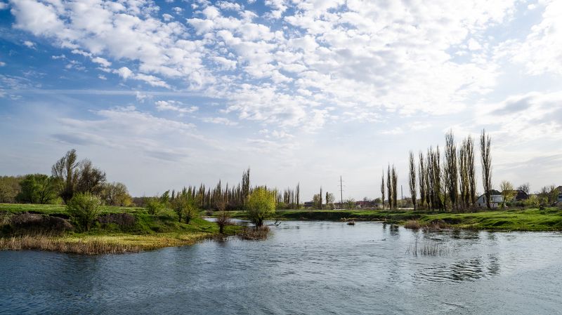 Река фото превью