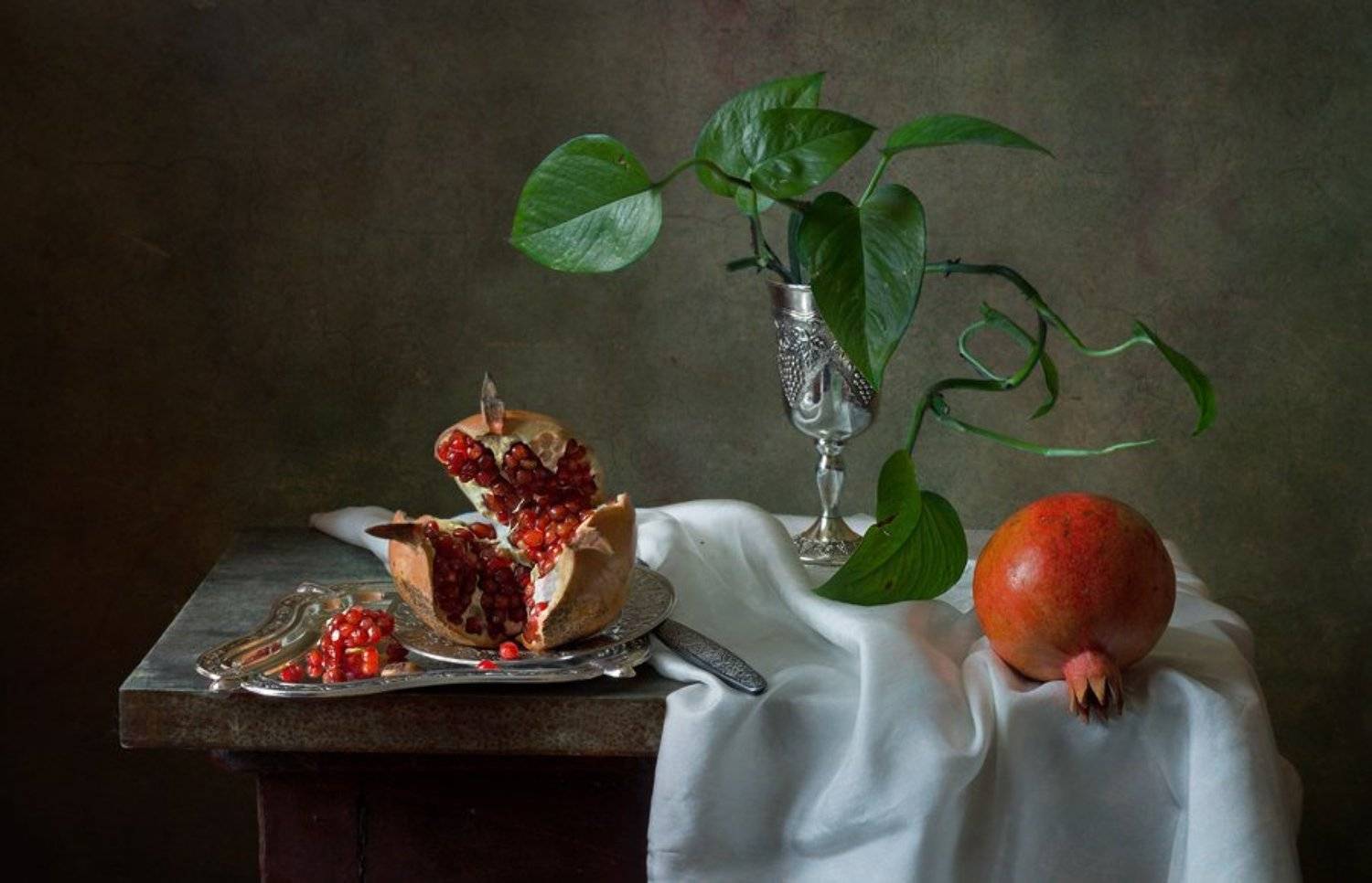 гранат, натюрморт, Курочкина Диана