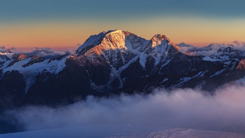 Горы, Закат, Кавказ, Облака, Пейзаж, Природа Донгуз-Орун фото превью