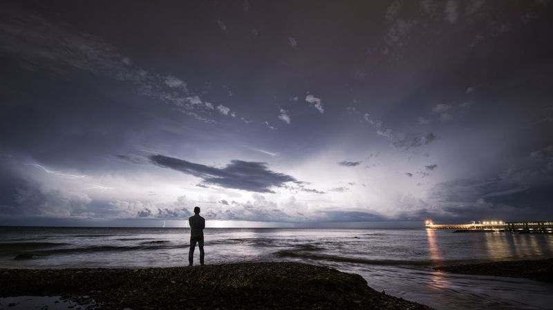 Наблюдатель фото превью