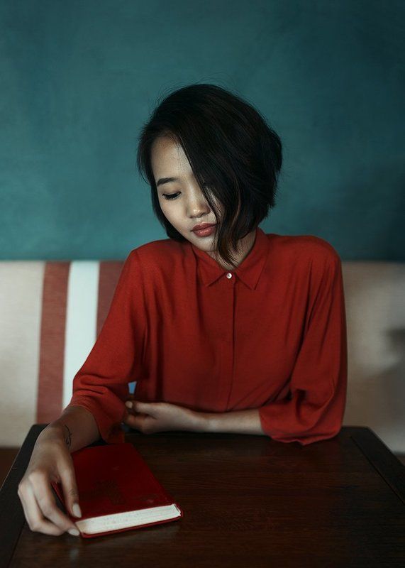 35 мм, 35mm, Face, Girl, Popular, Portrait, Red, Woman, Арт, Девушка, Красота, Лицо, Портрет, Портрет девушки, Портфолио, Сигма 35мм, Якутия  фото превью