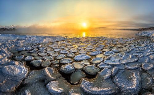 Ледяные оладья