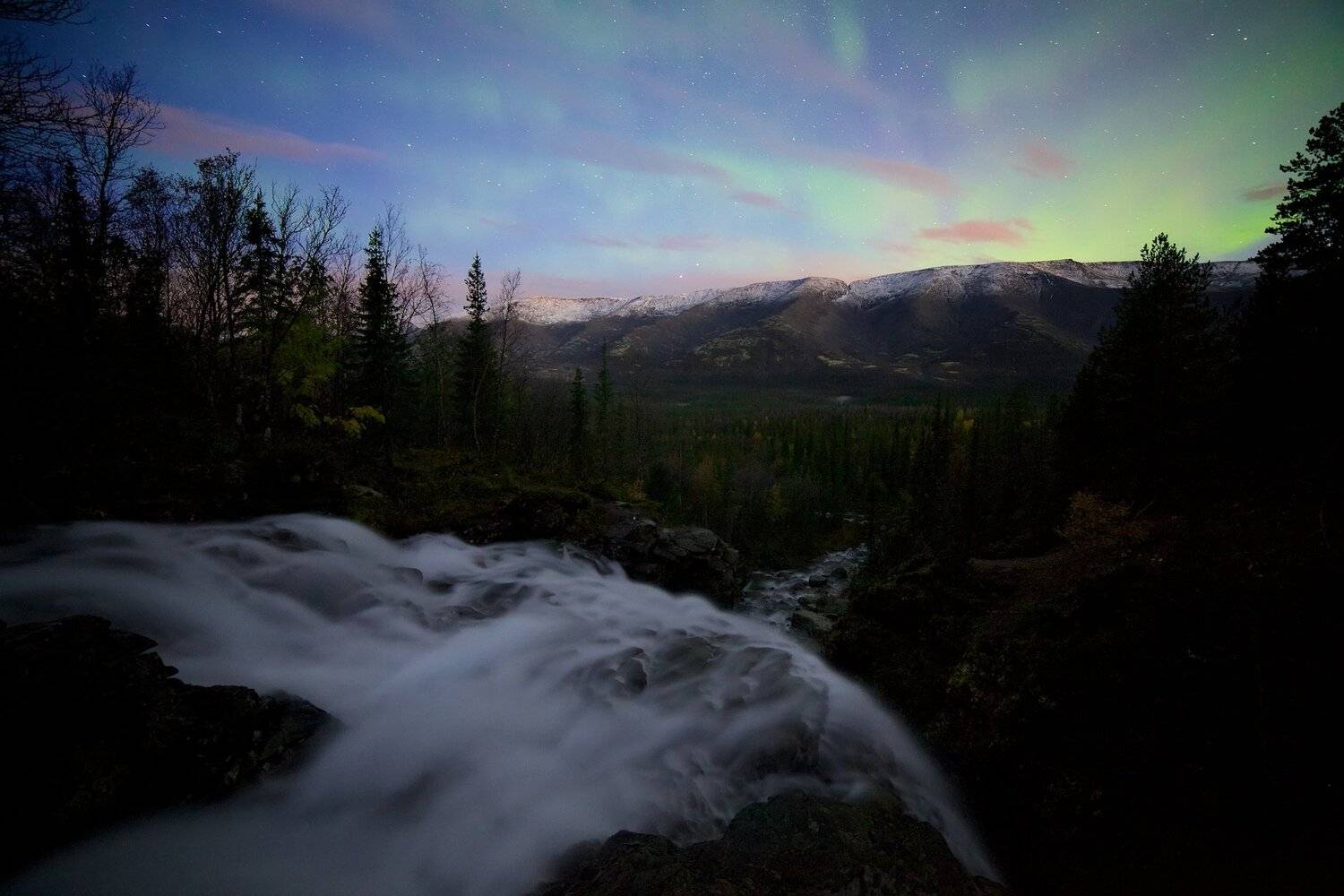 Хибины полярное сияние горы водопад хребет рассвет , Никифоров Егор