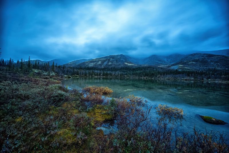 #природа #Россия #colour #colourful #forest #autumn #snow #russia #nature #nationalgeographic #travel #water #love #lovethis #canon #кольский #кольскийполуостров #natureonly #tree #traveltheworld #september #view #beautiful #photographer #river #feo_man # Хибины фото превью