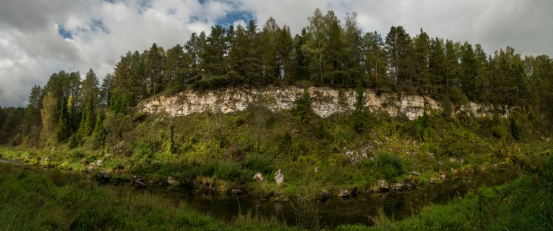 Изгибы воды и камня  фото превью