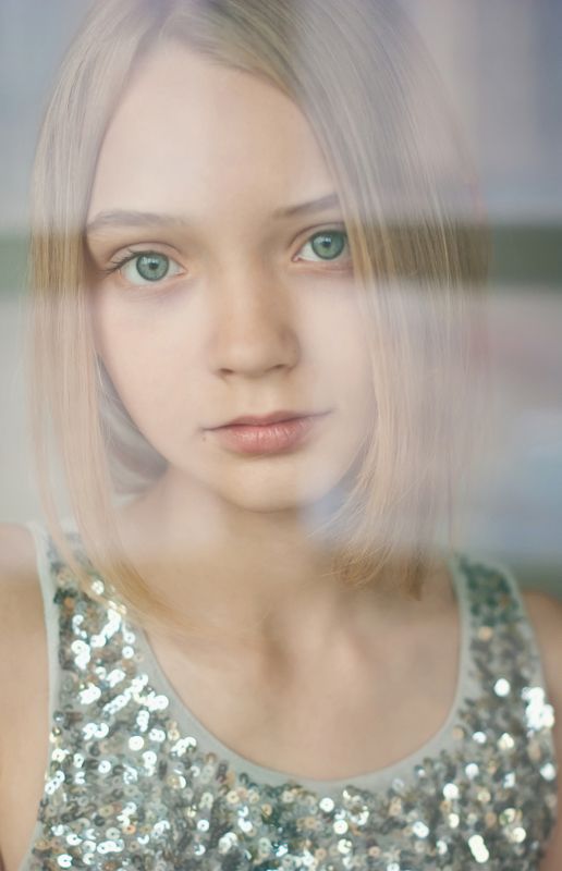 50mm, Взгляд, Глаза, Девочка, Красота, Нежность, Окно Окно фото превью