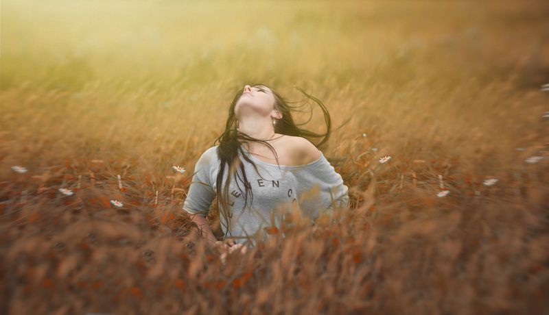 Relax in the field фото превью