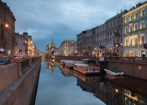 Осеннее утро. Спас-на-Крови.