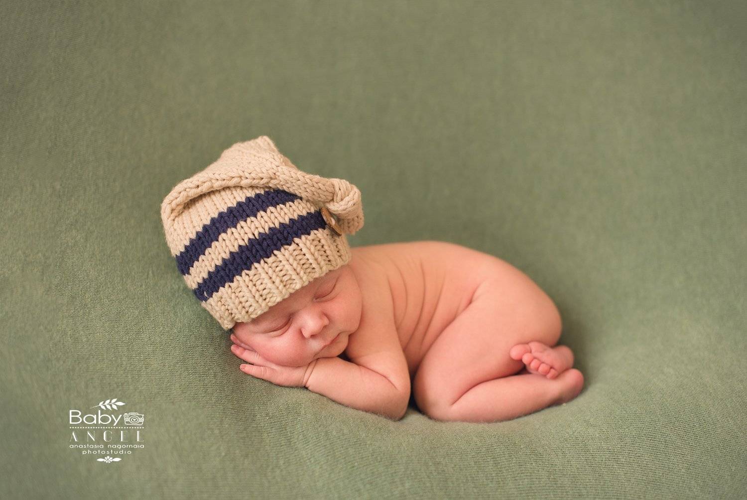 новорожденный, мальчик, шапочка,фон, Анастасия Нагорная