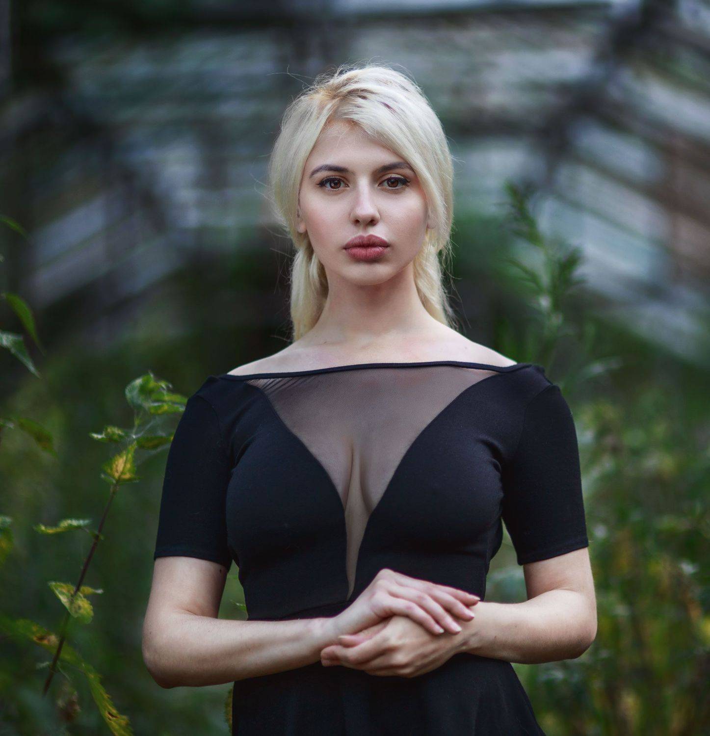 портрет девушки, декольте, Бутвиловский Дмитрий