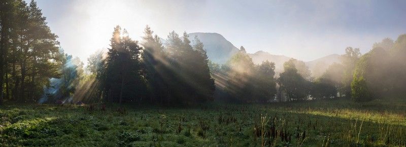 Туманное утро фото превью