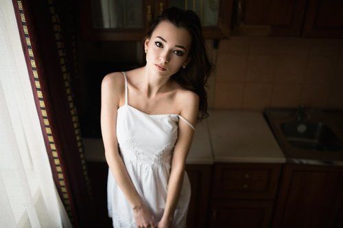 ****