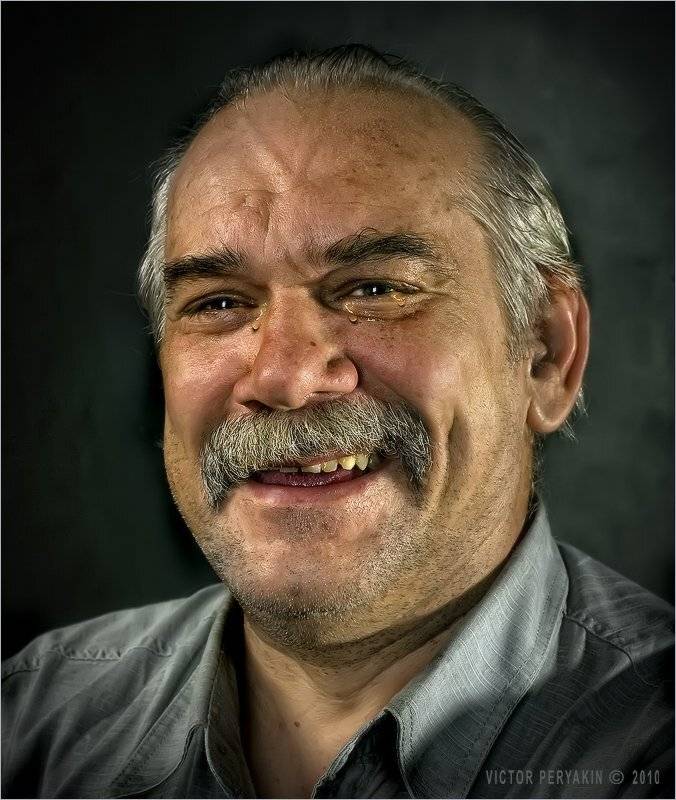 , Виктор Перякин