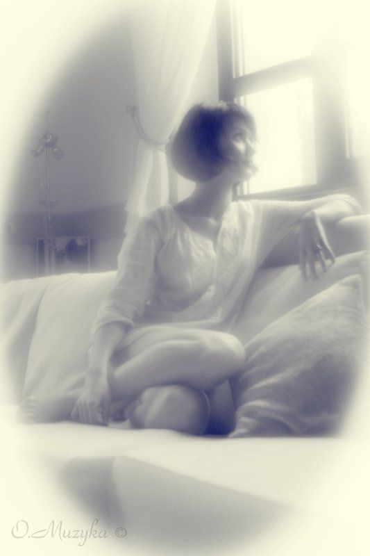 Мягкий взгляд фото превью