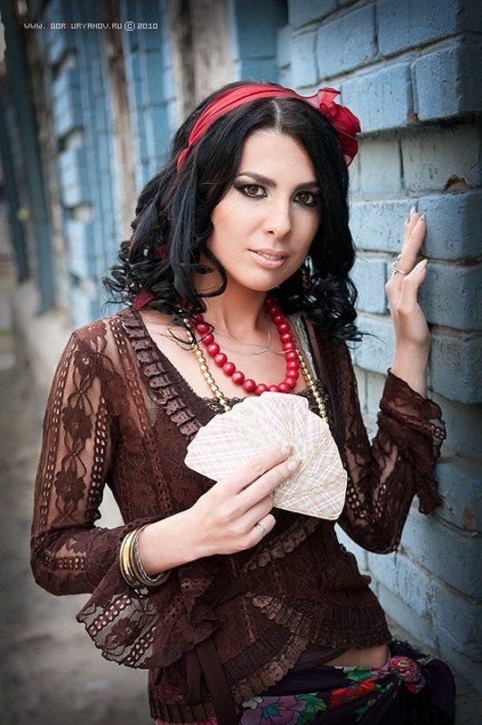 n53155m Цыганка фото превью