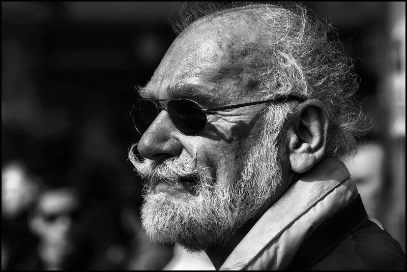 Старики фото превью