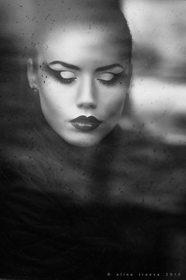 , Алина Троева