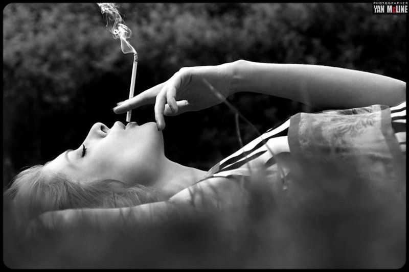 una sigaretta .. фото превью