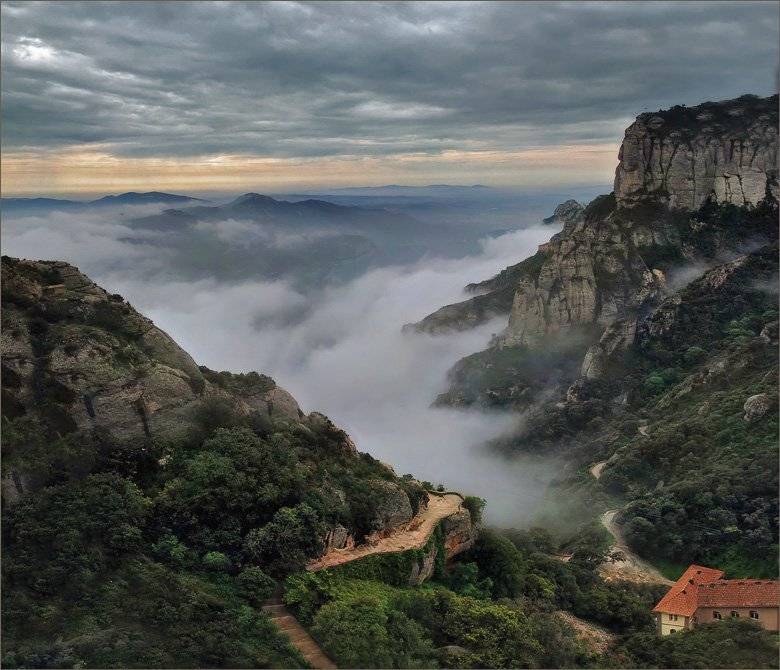 монсерат,облака,романтизм., Michael Lisman